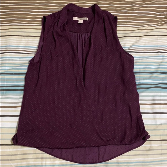 Sleeveless top - Picture 1 of 3